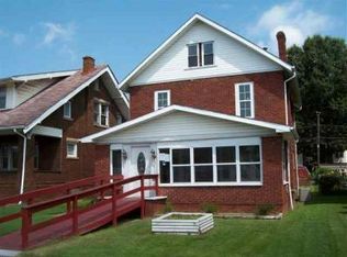 2974 3rd Ave, Huntington, WV 25702