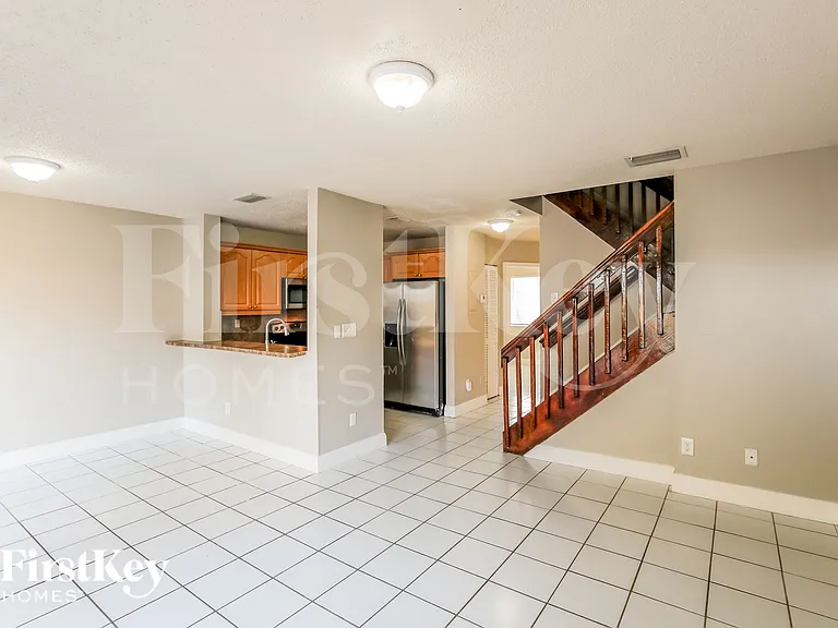 13921 SW 173rd Ter — Photo 5