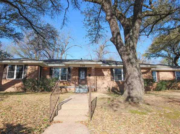 726 N Englewood Ave, Tyler, TX 75702