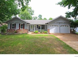 431 Madrina Ct, Ballwin, MO