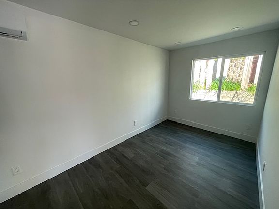 2nd image of 2147 Calle Serena