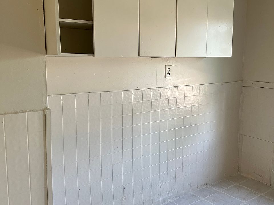 1st image of 56 Shirley Ave