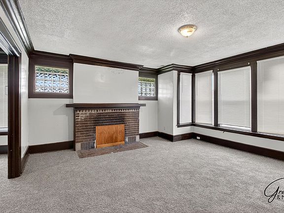 4th image of 58 Alger St