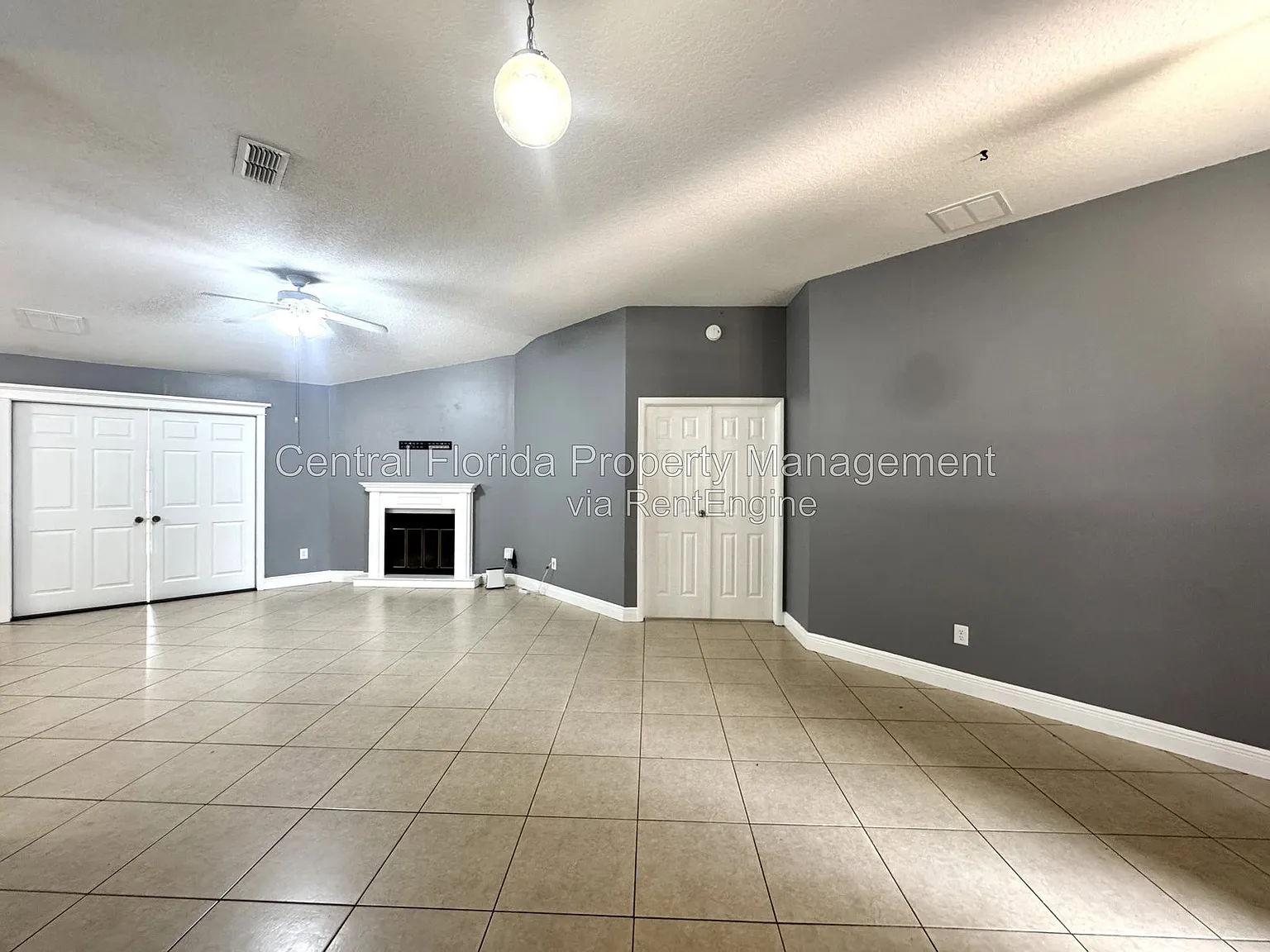 3 bed, 2.0 bath, 1850 sqft, $2,499 — Photo 4