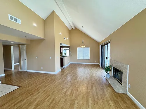 9290 Towne Centre Dr #83 Photo 1