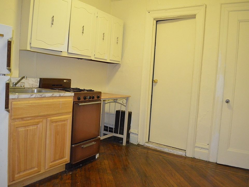 1st image of 93 Hicks St #2VBN