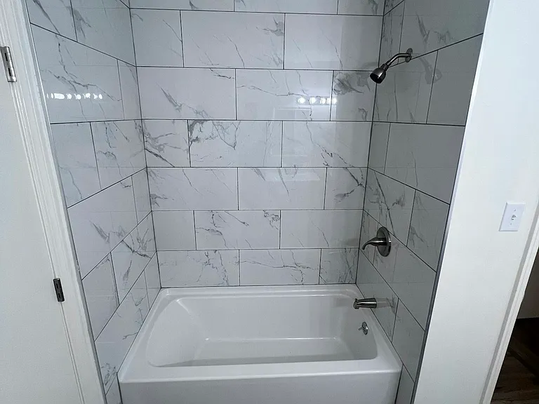 430 Hickorywood Cir — Photo 25