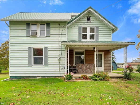 1110 Isabella Ave NW, North Lawrence, OH 44666
