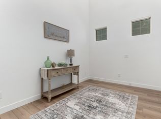 10956 E Thunderbolt Ave, Mesa, AZ 85212