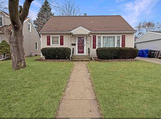 1809 N Charlotte St, Appleton, WI 54911