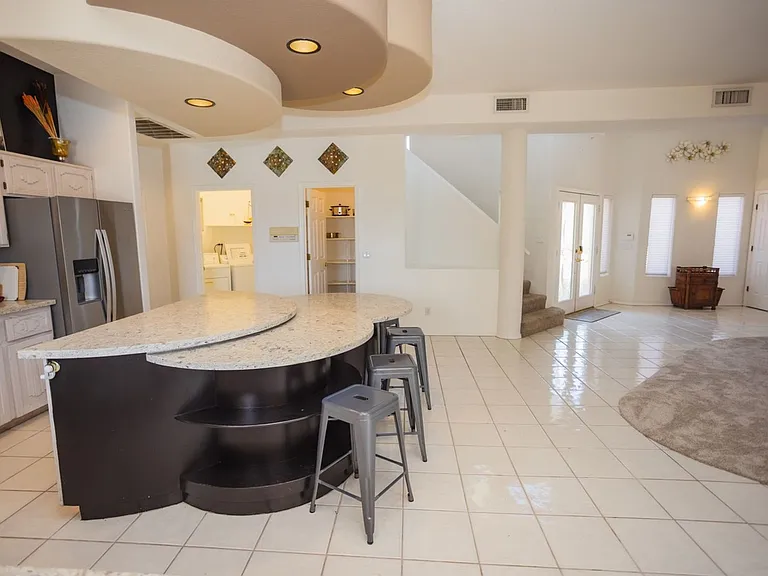 2320 Snead Dr — Photo 16