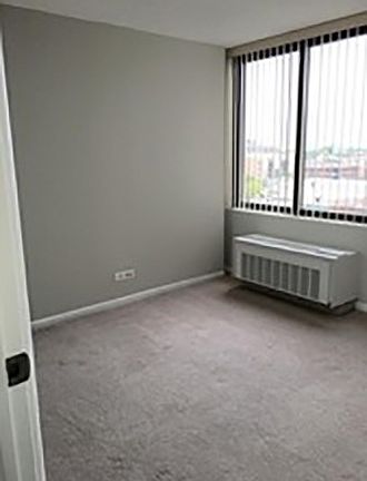 4th image of 2754 N Hampden Ct APT 808