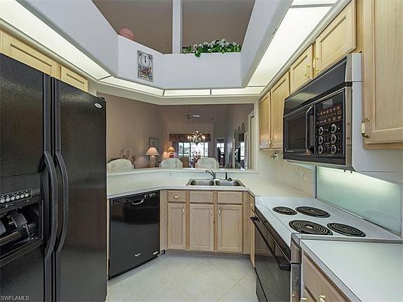 5th image of 13090 Amberley Ct APT 1106