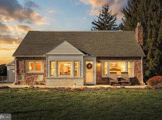 2263 Manor Rd, York, PA 17408