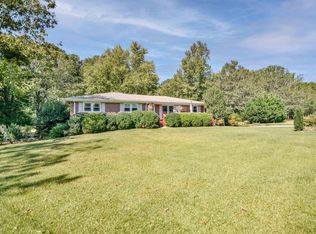 201 E Standing Springs Rd, Simpsonville, SC 29680