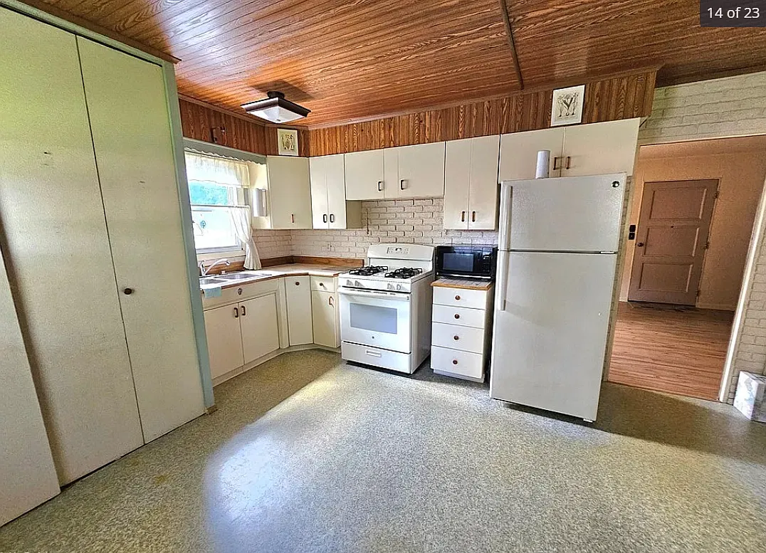 2 bed, 1100 sqft, $1,400 — Photo 4