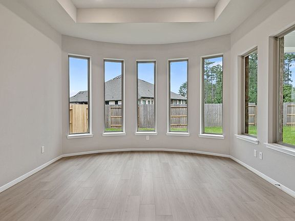7th image of this home