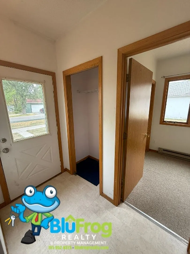 DB - 605 Duplex — Photo 3