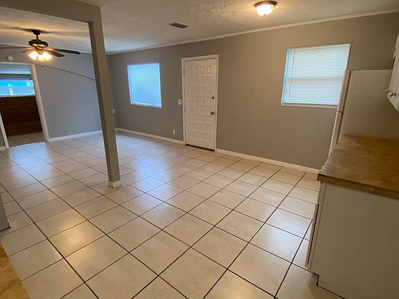 3rd image of 6660 Burpee Dr S