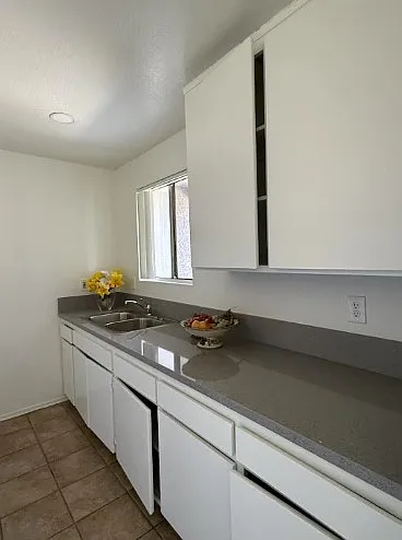9150 Olive St #1 — Photo 11