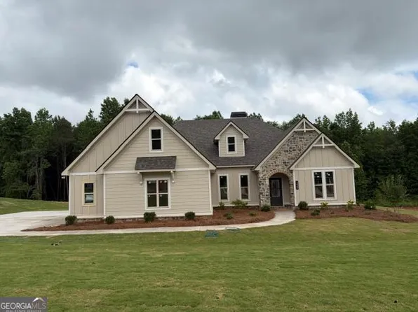 133 Woodford Dr, Roopville, GA 30170