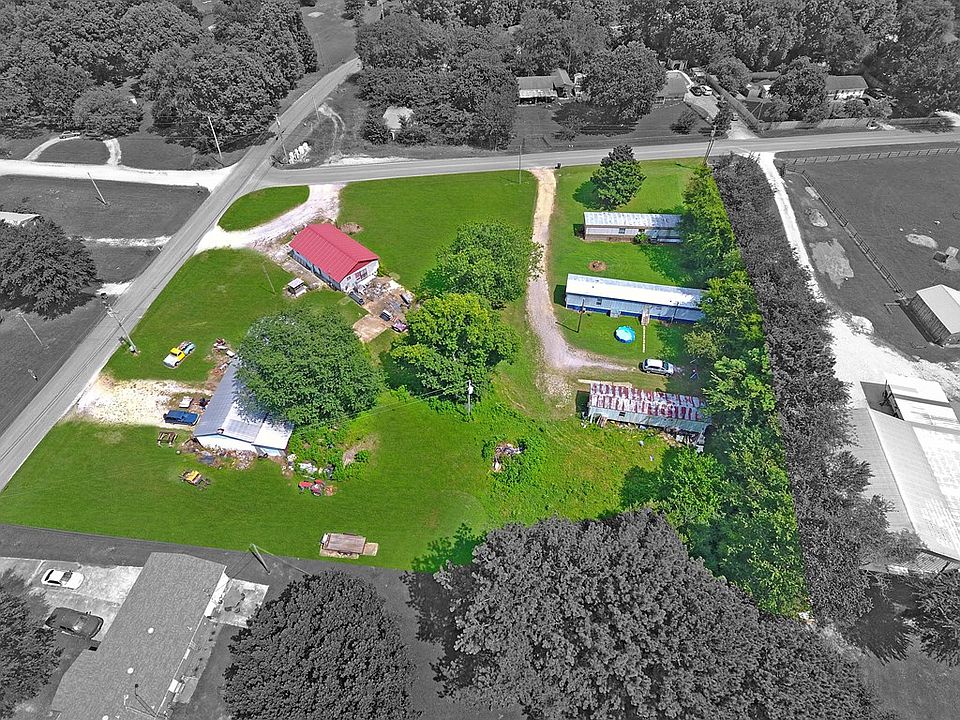 2nd image of 4401 County Road 7