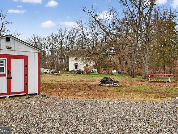 3rd image of 171 Skeet Rd