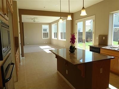 4th image of 16129 Sweetwater Ct