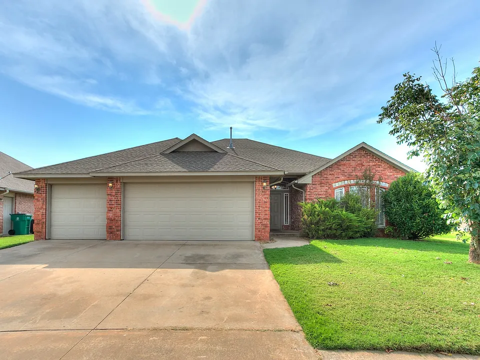 2724 Busheywood Dr