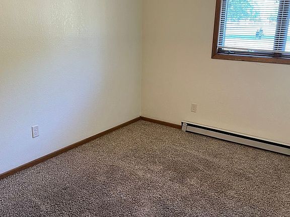 5th image of 710 13th St S #4