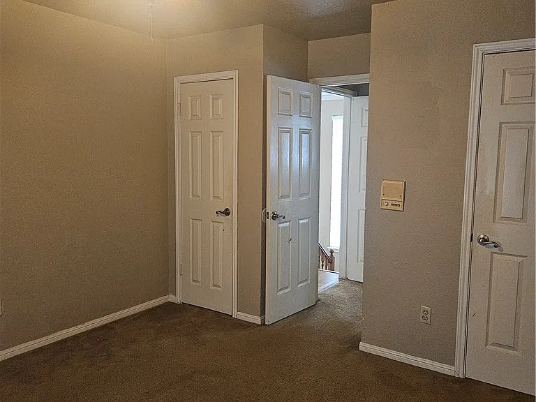 7402 Bourget Dr — Photo 19
