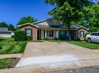 5315 Harris Cove Dr, Charlotte, NC 28269