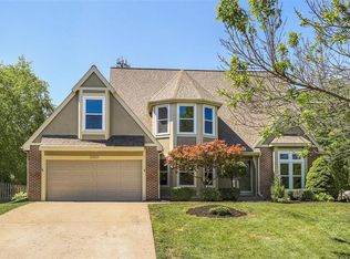 13800 Pembroke St, Overland Park, KS 66224