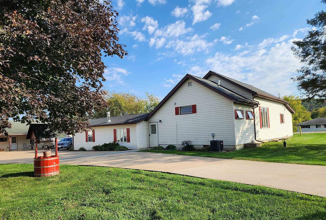 24040 County Road RC, Richland Center, WI 53581 | MLS #1965079 | Zillow