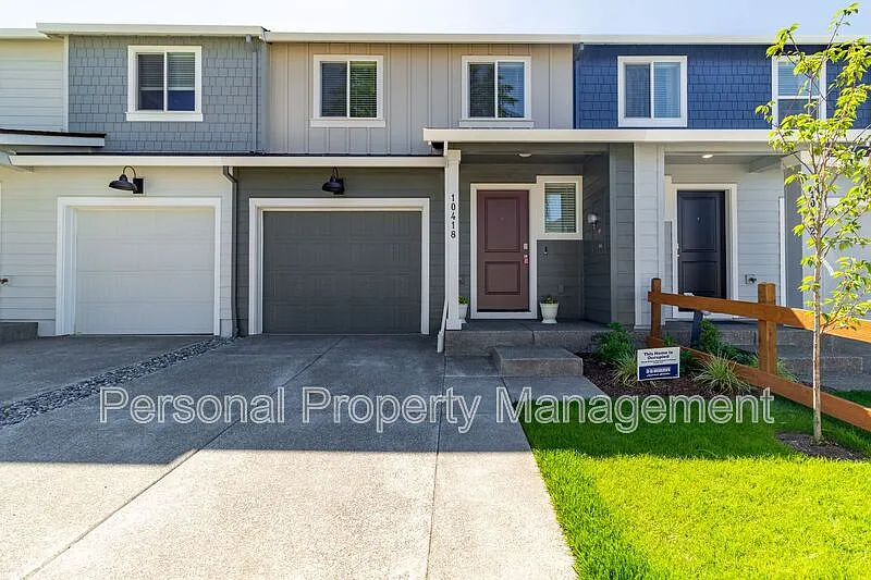 3 bed, 2.5 bath, 1522 sqft, $2,295 — Photo 1