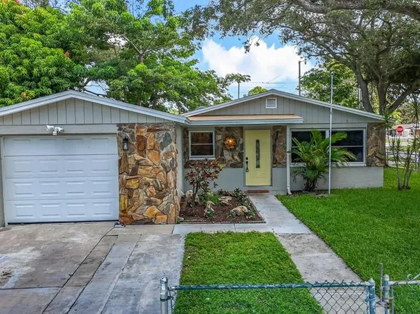 5801 93rd Ave, Pinellas Park, FL 33782