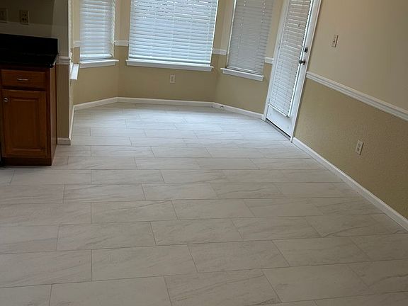 3rd image of 5517 Chandler Scott Ct