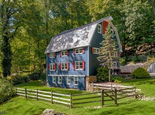 42 Sawmill Rd, Tewksbury Twp, NJ 07830