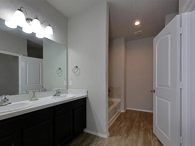 5542 Redwood Summit Ln — Photo 13