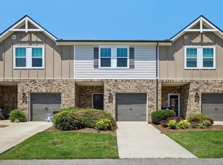 427 Palmetto Dr, Columbia, TN 38401