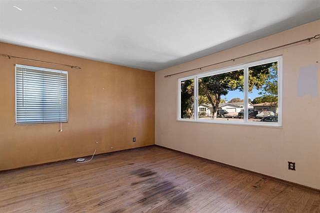 1st image of 2478 Borax Dr