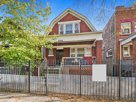 3rd image of 5731 S Winchester Ave