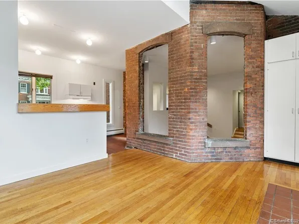 239 Bradley St #1, New Haven, CT 06510