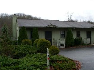 62 Mint Lake Ct E #A, Franklin, NC 28734