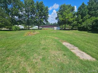 55 Picardy Ln, Ste Genevieve, MO 63670