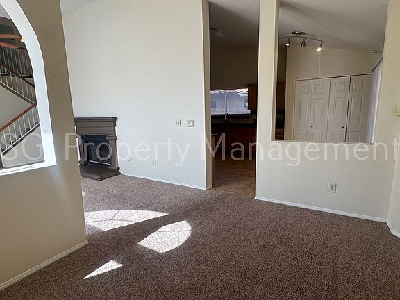 4th image of 1952 E Rosemonte Dr