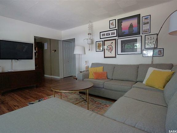5th image of 2448 Francis St