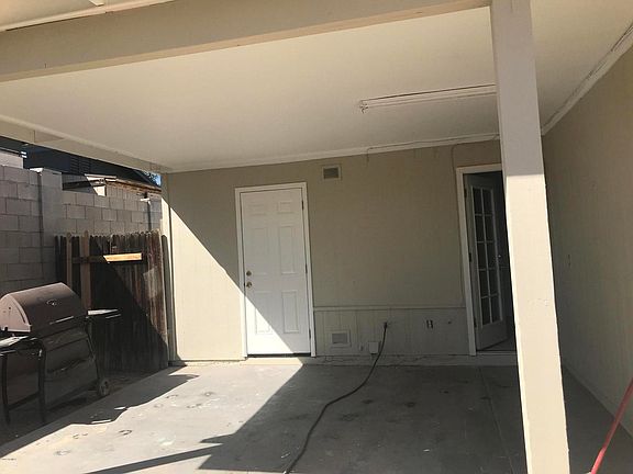 4th image of 1239 E Desert Cove Ave