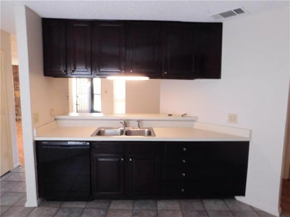 3rd image of 1713 Golden Grove Dr