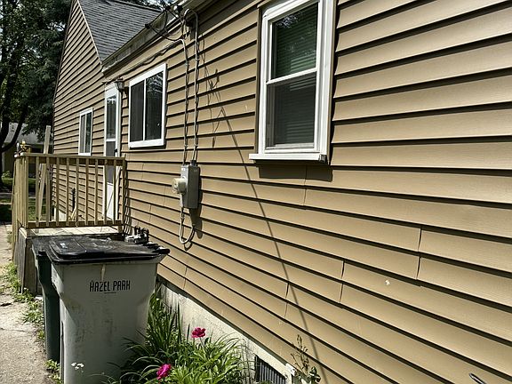 2nd image of 1143 E Madge Ave